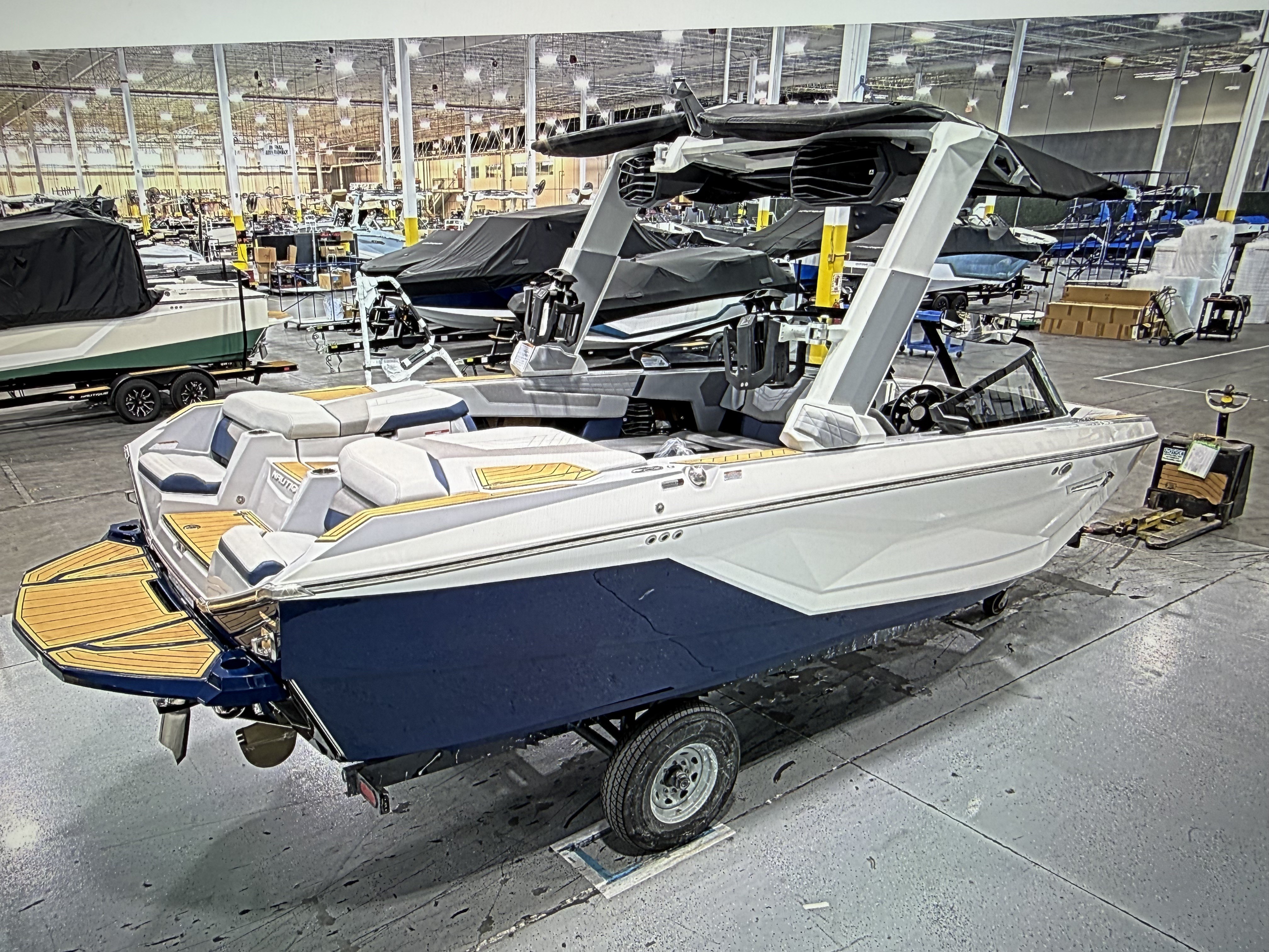 NAUTIQUE G23