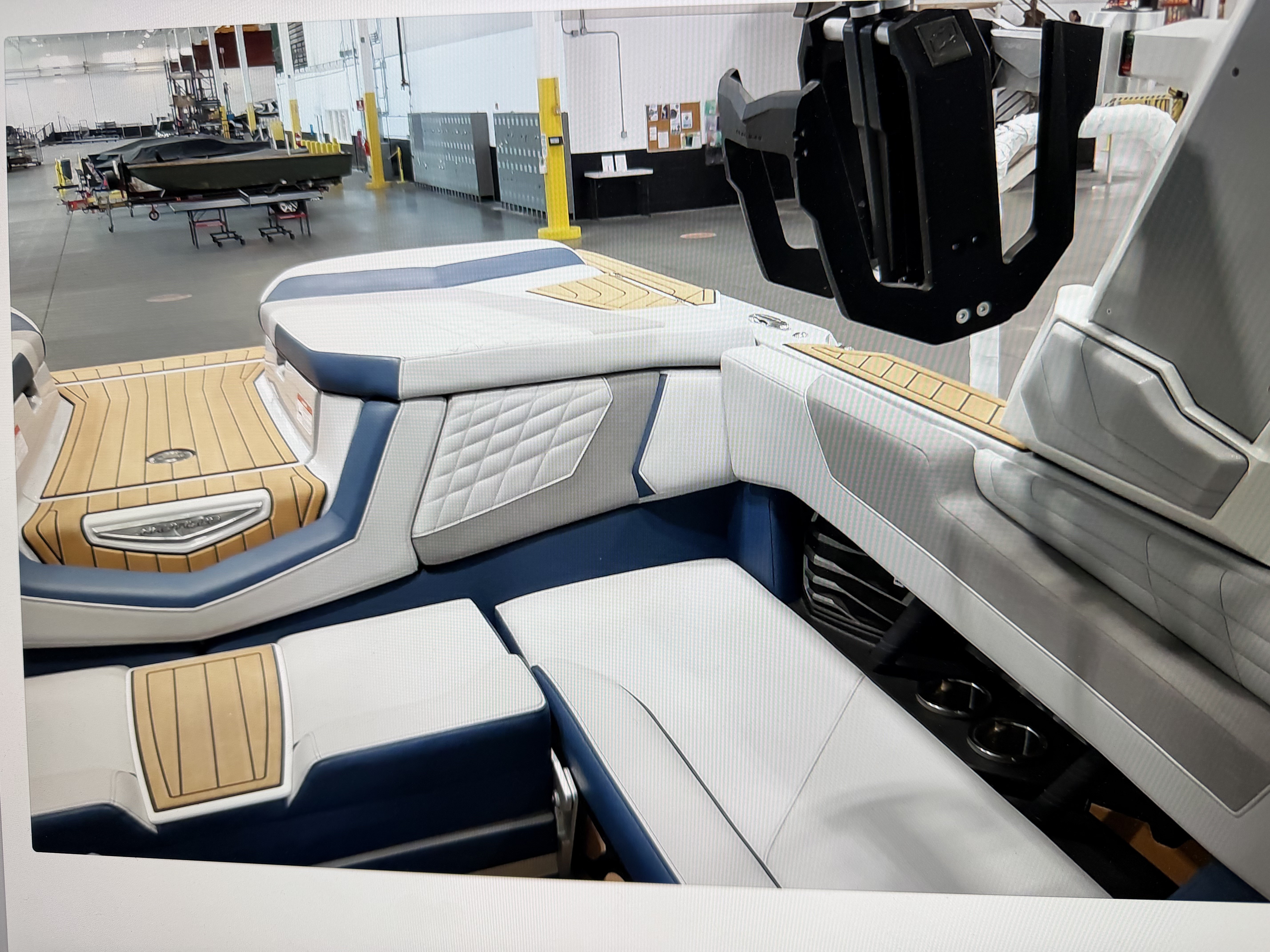 NAUTIQUE G23