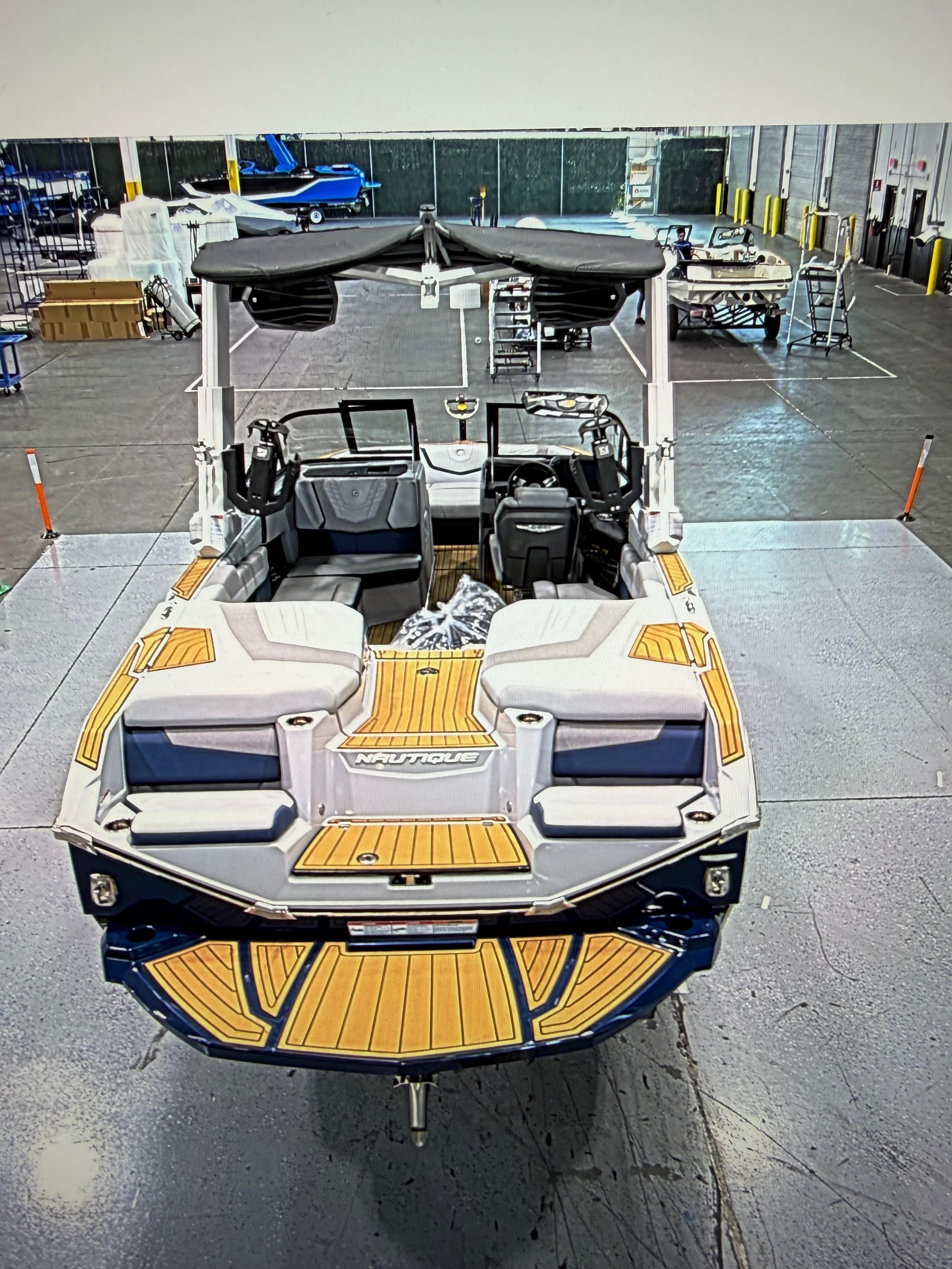 NAUTIQUE G23